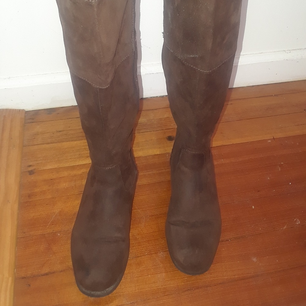 Girls Youth Boots Size 6